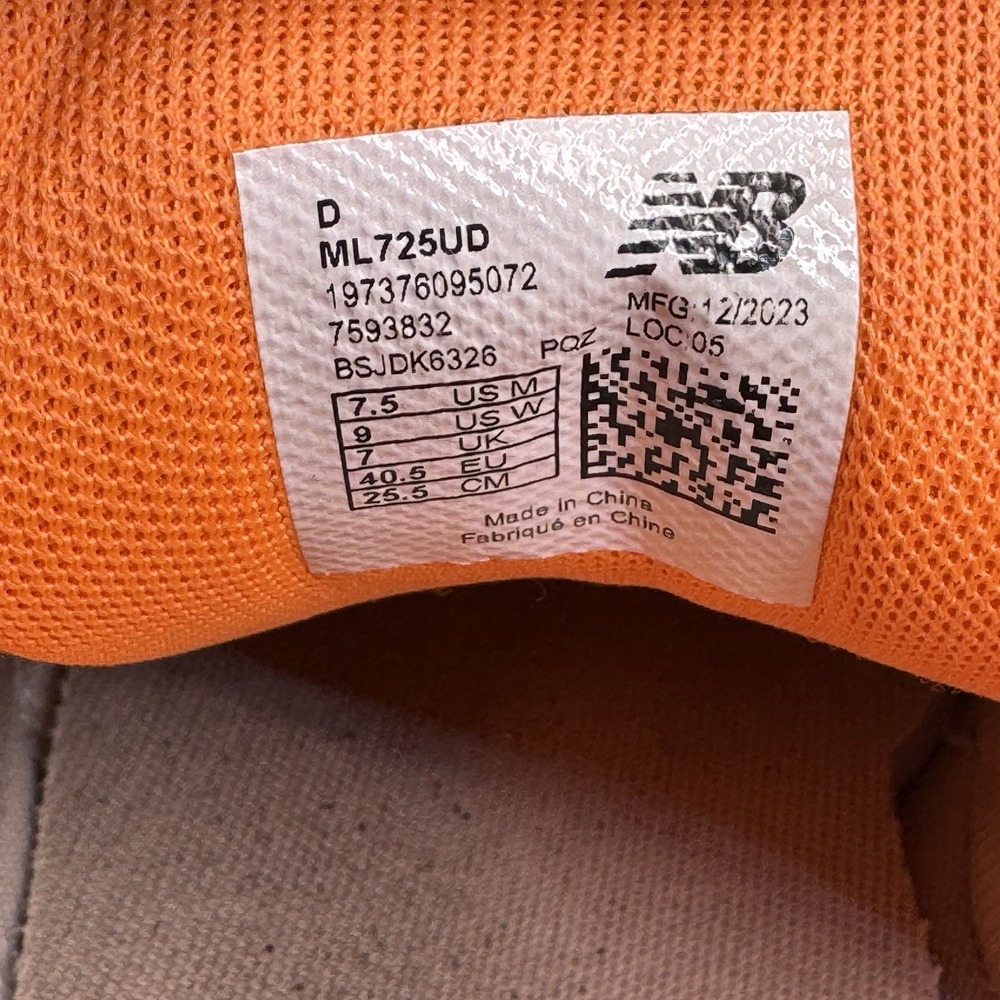 NEW BALANCE  725V1 LIFE STYLE SNEAKERS / Men's 7.5 / Women's 9 - Picture 7 of 8